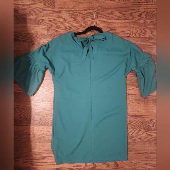 Banana Republic Factory Emerald Green Dress - Picture 9 of 10